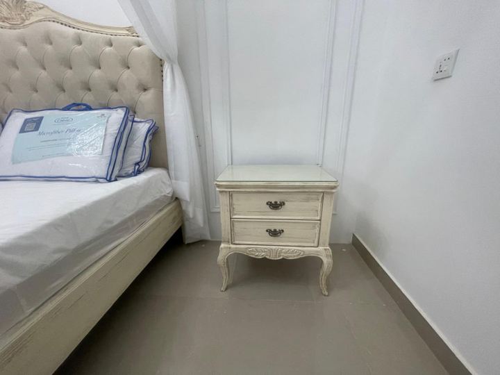 Classic Bedroom Suite photo 4