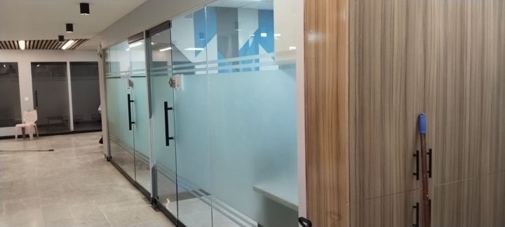 IT Office photo 3